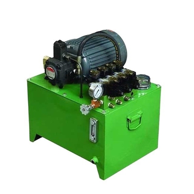 Anpassung einer mittleren hydraulischen Antriebsstation für Standardmaschinen