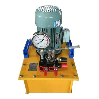 Anpassung einer mittleren hydraulischen Antriebsstation für Standardmaschinen